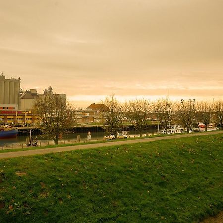 Oesterstr Schmidt Büsum Buitenkant foto
